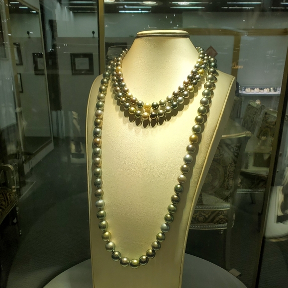 Aspiring Poshmark-Er - Picture 2 of 2